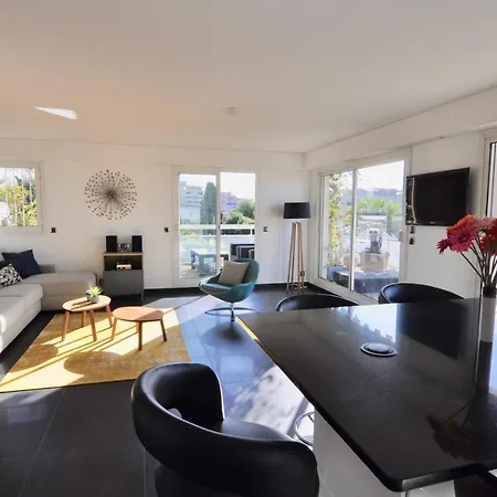 Apartment Gorgeous One-bedroom With Terrace And Sea View -stayinantibes- Bijou *